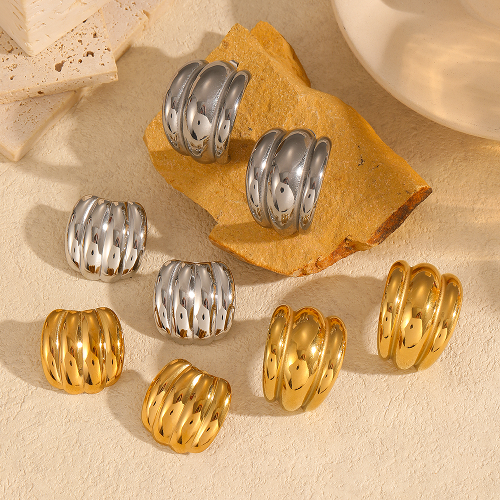1 paire de boucles d'oreilles à tige géométriques simples en acier inoxydable plaqué or  pour femme Image3