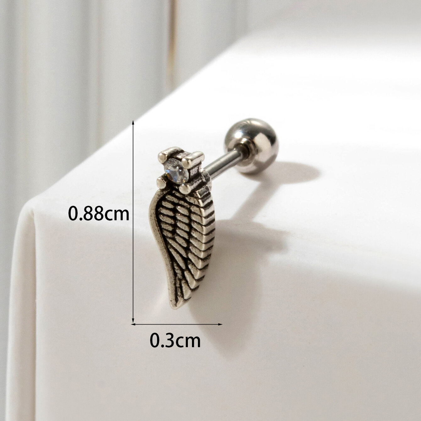 Boucles d'oreilles piercing femme Simple Series Classic Animal en acier titane sans placage, ornées de zircon. h5 Image6