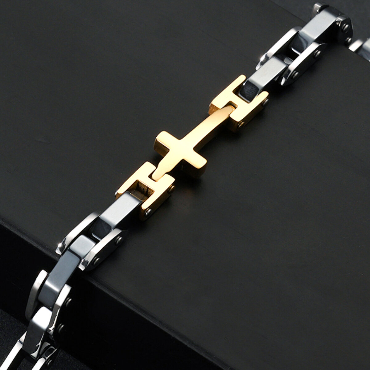 1 Paio Di Bracciali Da Uomo In Acciaio Inossidabile Con Croce Semplice Della Serie Simple h5 Immagine4