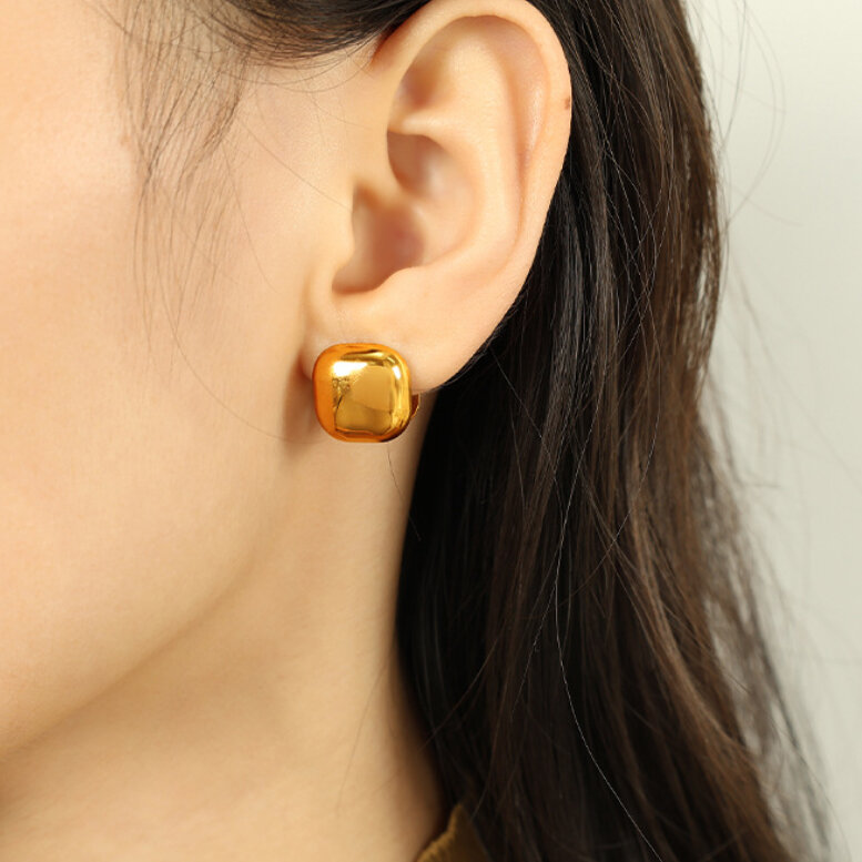 1 pair simple series simple heart stainless steel  gold plated women Stud Earrings Picture6