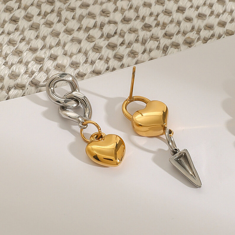 1 par de pendientes colgantes clásicos de acero inoxidable con forma de corazón, resistentes al agua, en dorado y plateado, para mujer.