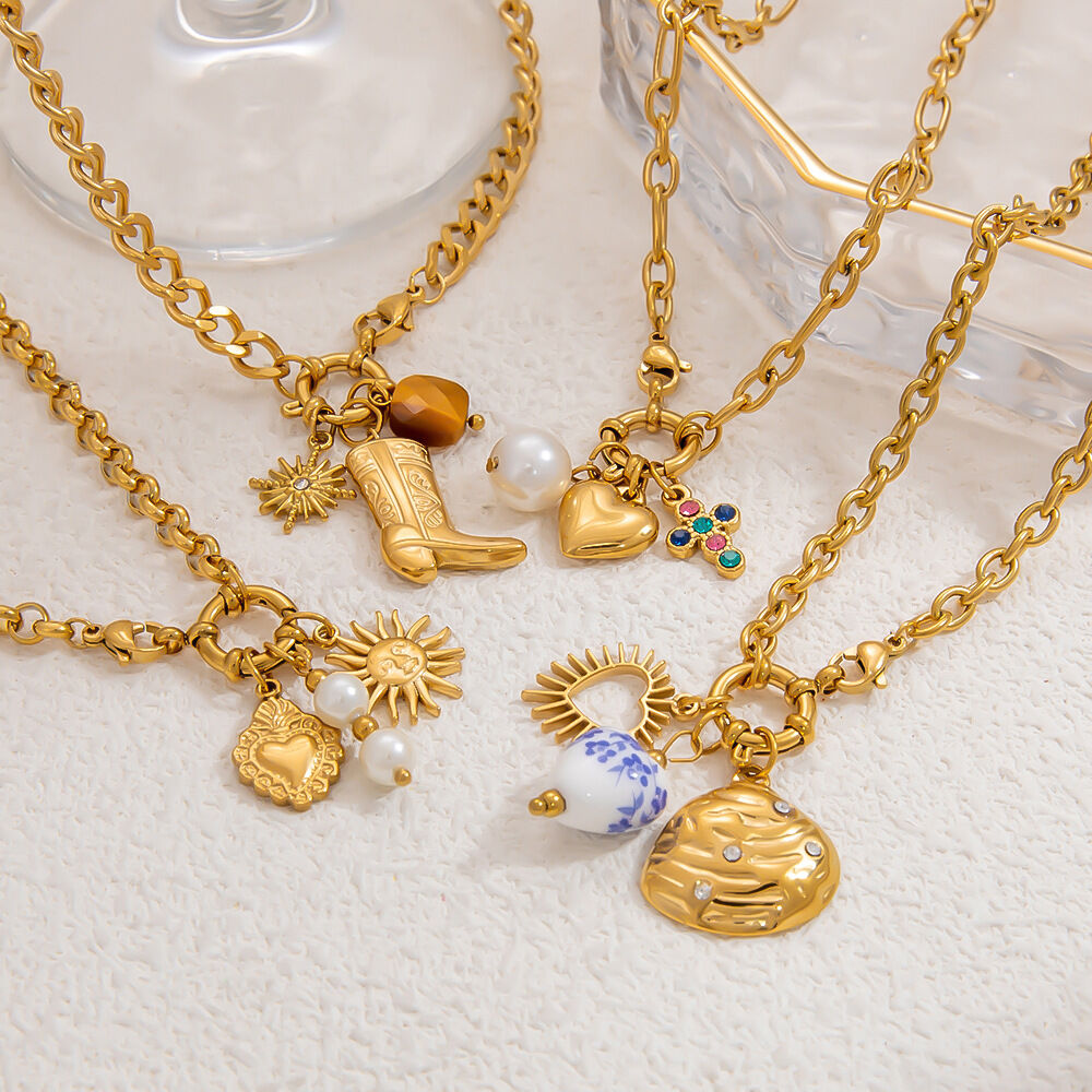 1 pezzo serie classica carino cuore acciaio inossidabile placcato oro 18k perla artificiale donne collane con ciondolo Immagine4
