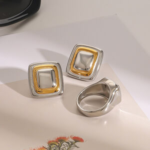 1 pezzo semplice quadrilatero in acciaio inossidabile impermeabile color oro anelli con sigillo da donna h5 Immagine6