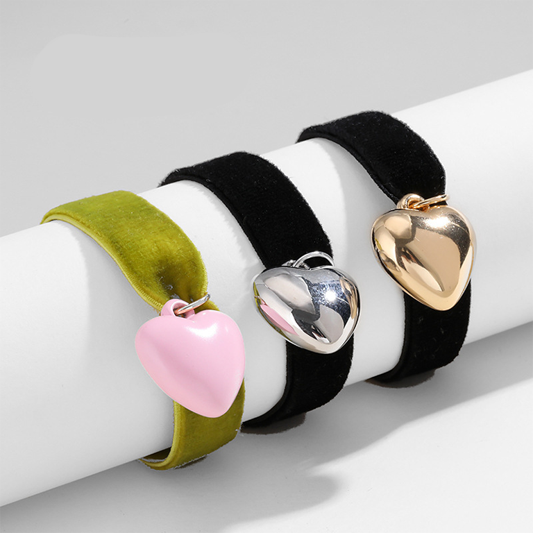Bracelet à breloques pour femme, série simple, motif cœur classique CCB, 1 pièce