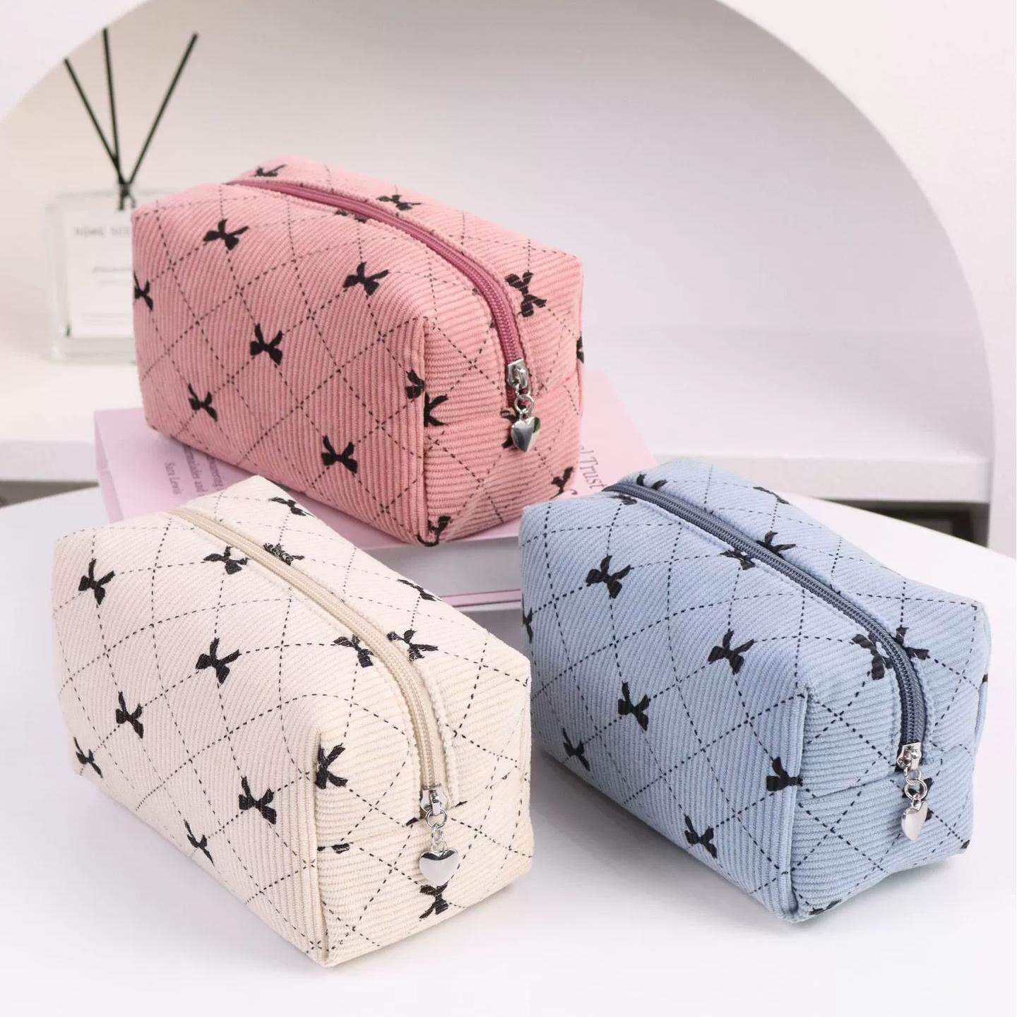 1 Piece Luxurious Series Sweet Bow Knot Corduroy Lightweight Women's Cosmetic Bags 2