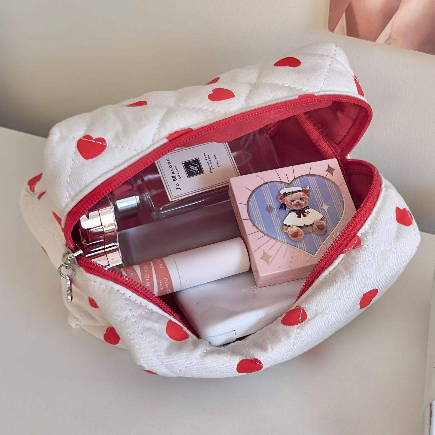 1 Piece Stylish Series Sweet Red Heart High-capacity Women's Cosmetic Bags h5 Picture4