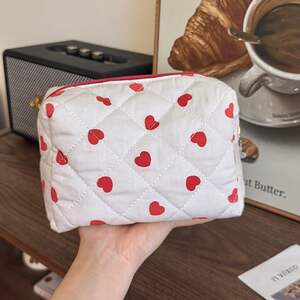 1 Piece Stylish Series Sweet Red Heart High-capacity Women's Cosmetic Bags h5 Picture5