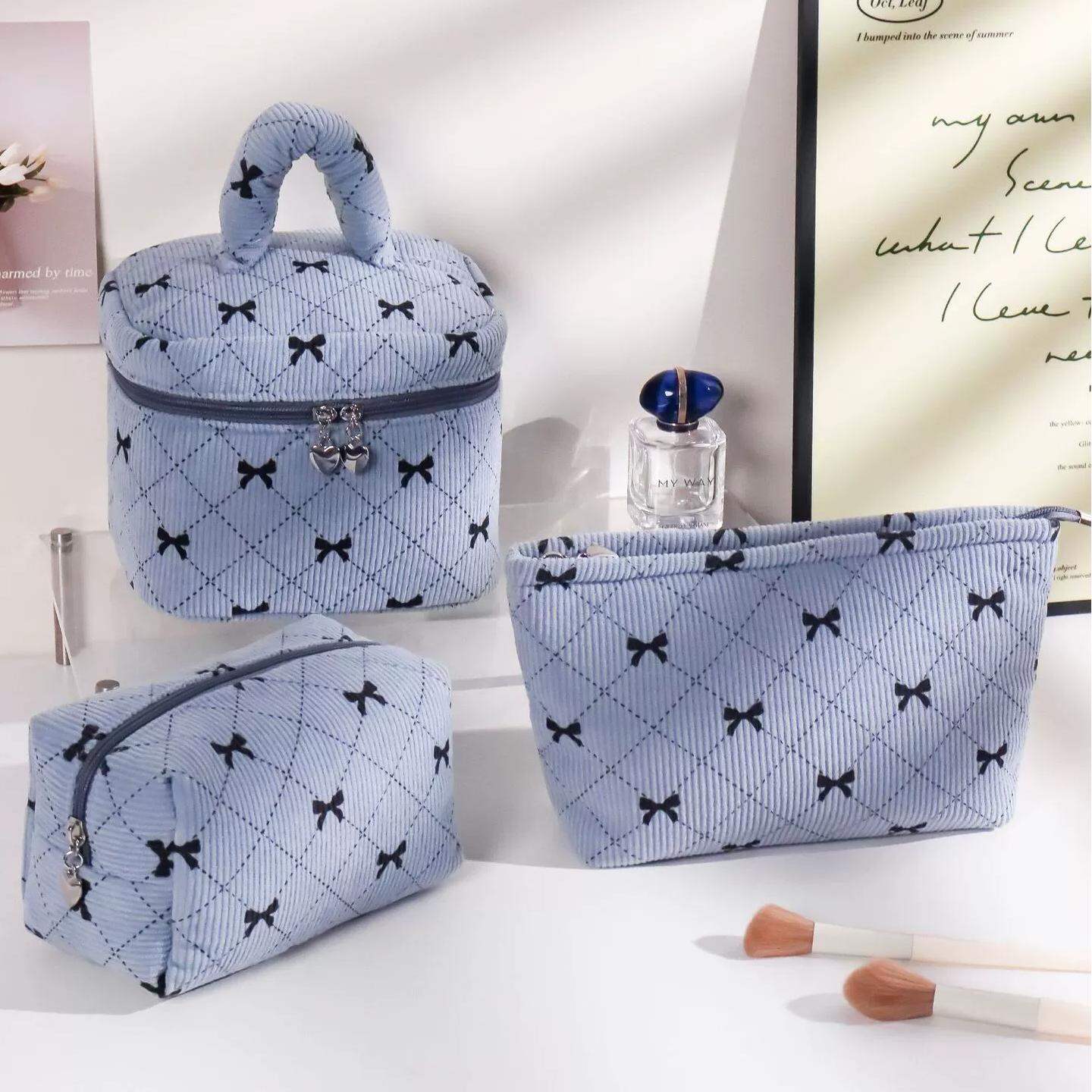 1 Piece Luxurious Series Sweet Bow Knot Corduroy Lightweight Women's Cosmetic Bags h5 Picture5