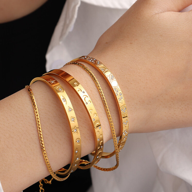 1 Stück Simple Series Klassische Schildkröte Edelstahl Goldfarben Strass Damen Armreifen 2