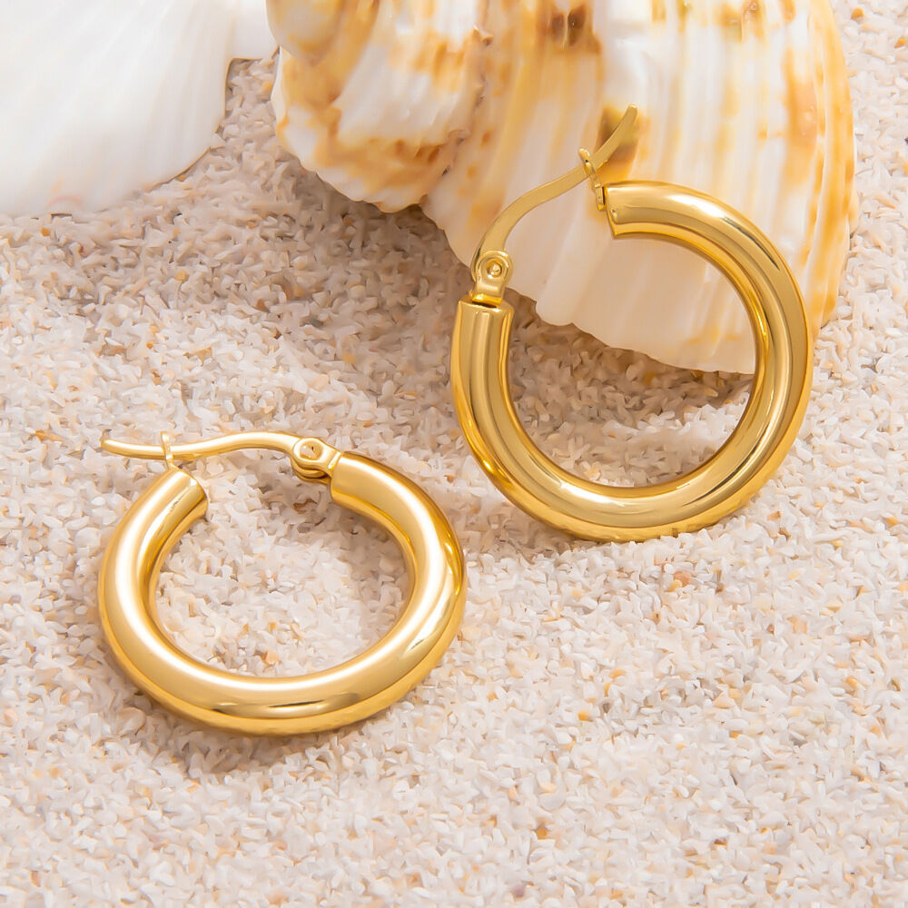 Boucles d'oreilles pendantes pour femme, en acier inoxydable doré, imperméables, en forme d'hippocampe, collection de luxe (1 paire). Image8
