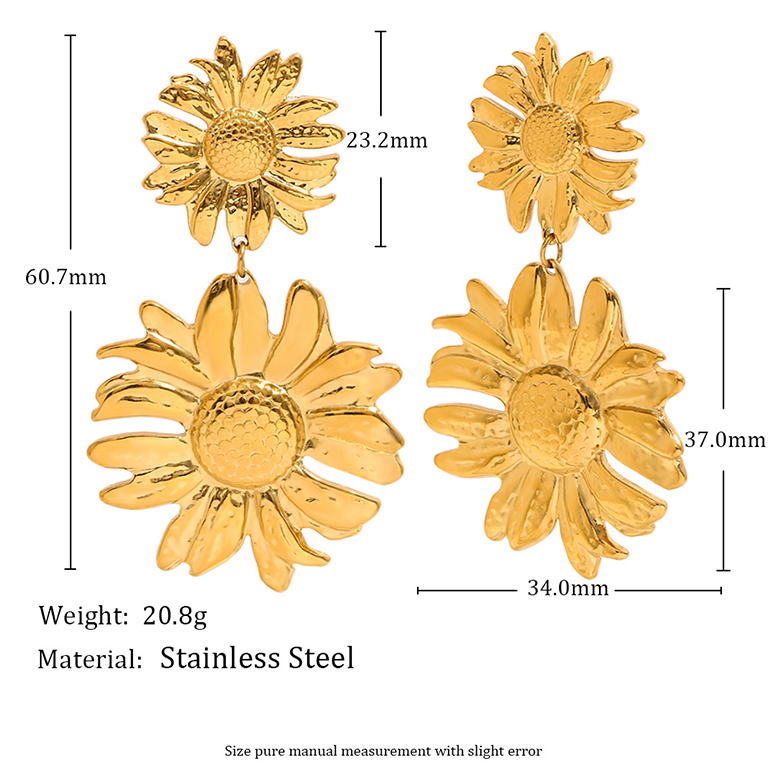 Boucles d'oreilles pendantes pour femme, en acier inoxydable doré, ornées de fleurs naturelles (1 paire), collection Luxe. h5 Image9