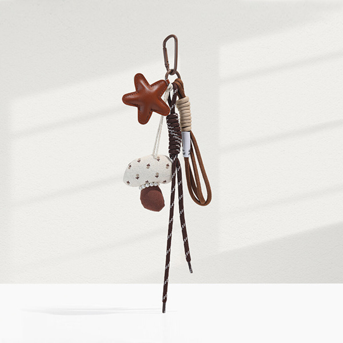 1 pieza de adorno para bolso de mujer de cuero estilo retro con forma de estrella de cinco puntas. Imagen5
