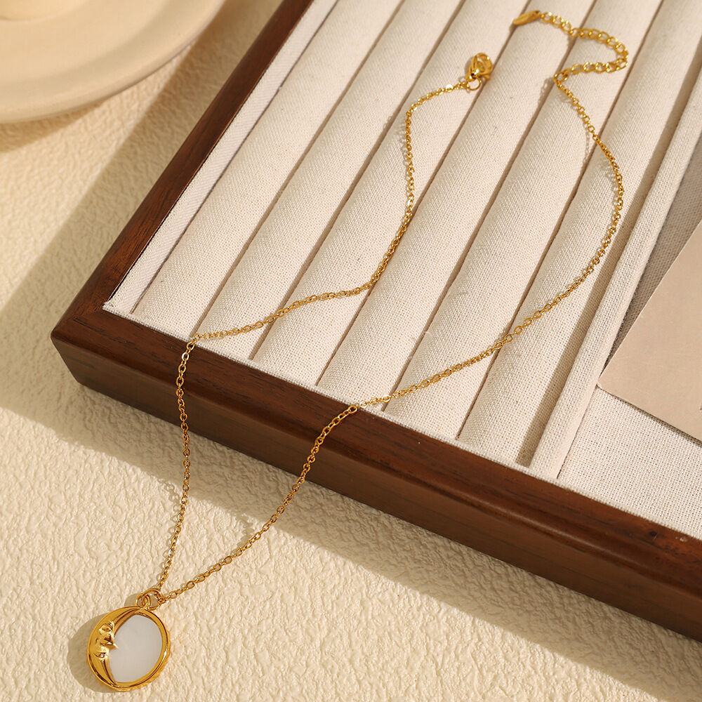 1 Piece Romantic Series Classic Sun/Moon Titanium Steel   Gold Color  Shell Women's Pendant Necklaces Picture4