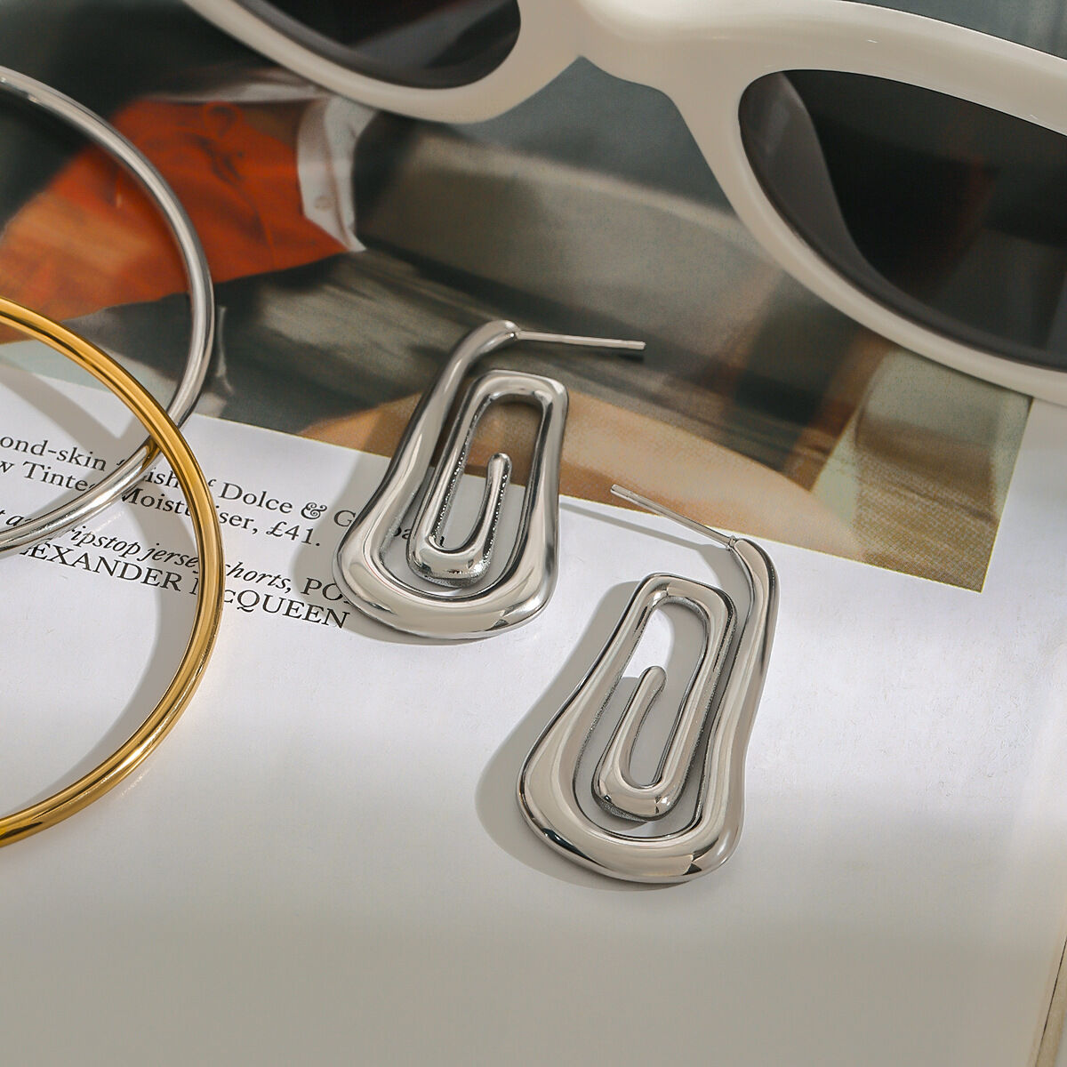 1 paio di orecchini a bottone da donna in acciaio inossidabile color oro, stile minimalista, stile retrò chic, a forma di spirale h5 Immagine3