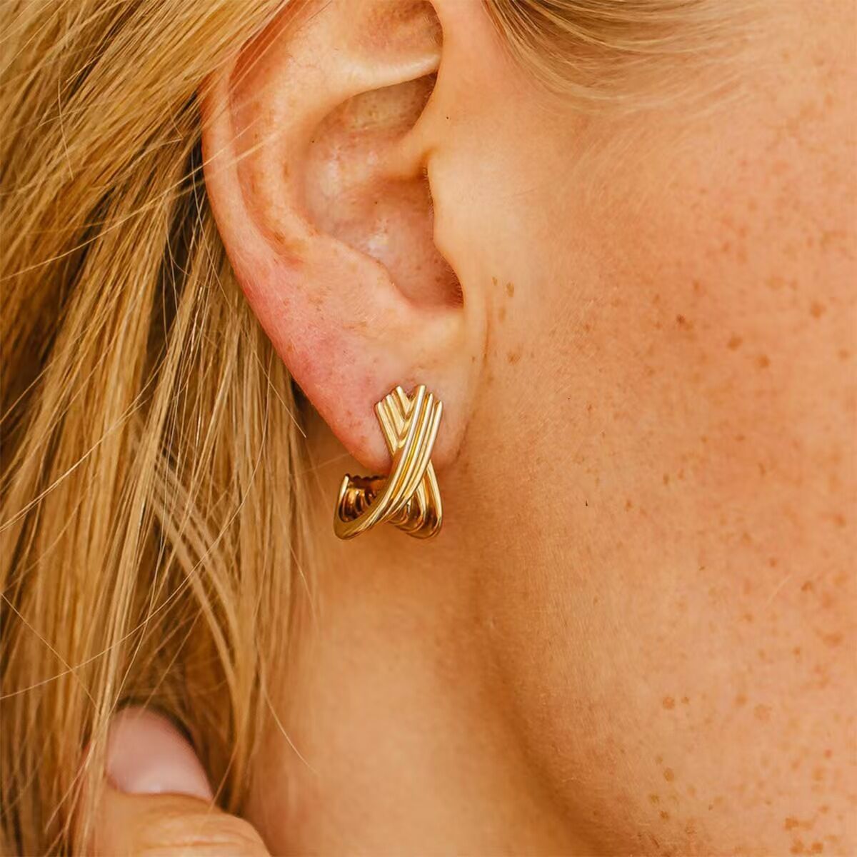 1 pair  style patchwork  gold plated stud earrings
