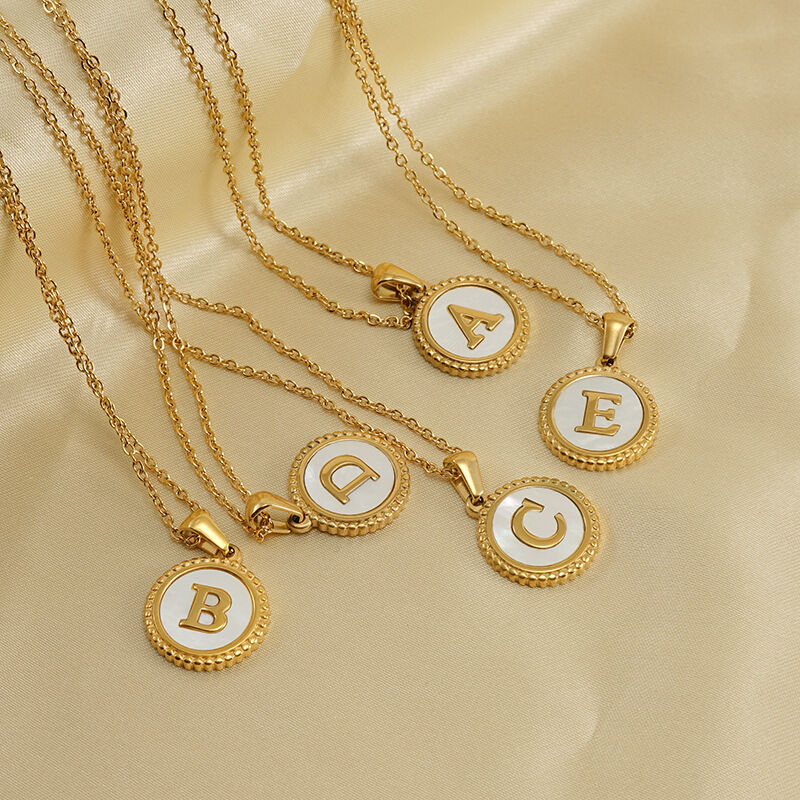 1 Piece Golden Simple Series Simple Letter Women's Pendant Necklaces