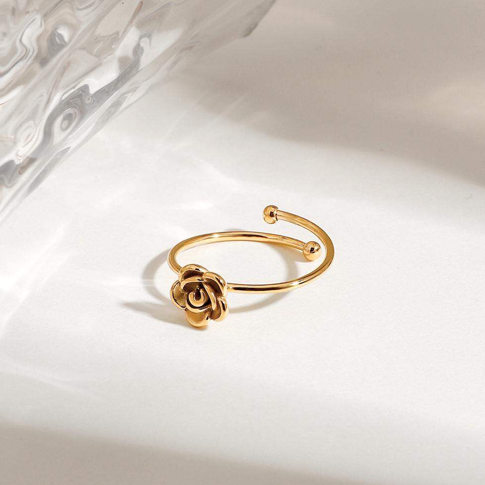 1 pezzo di anelli regolabili da donna in acciaio inossidabile, impermeabili, color oro, con fiore grazioso e delicato, serie romantica