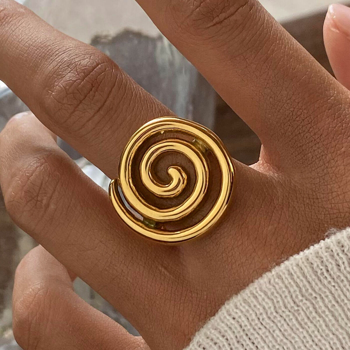 1 piece simple casual style thread shape stainless steel gold plated women's single ring h5 Picture4