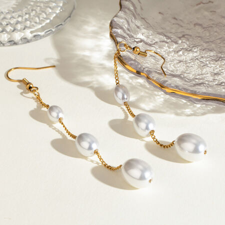 1 par de pendientes de perlas artificiales chapados en oro de acero inoxidable con borlas elegantes de serie simple para mujer