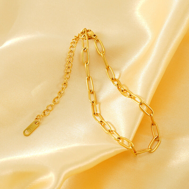 1 paar grenzüberschreitende -stil edelstahl vergoldet 18 karat büroklammer fußkettchen weibliche mode einfache vielseitige fußkettchen schmuck fußkettchen h5 Bild4