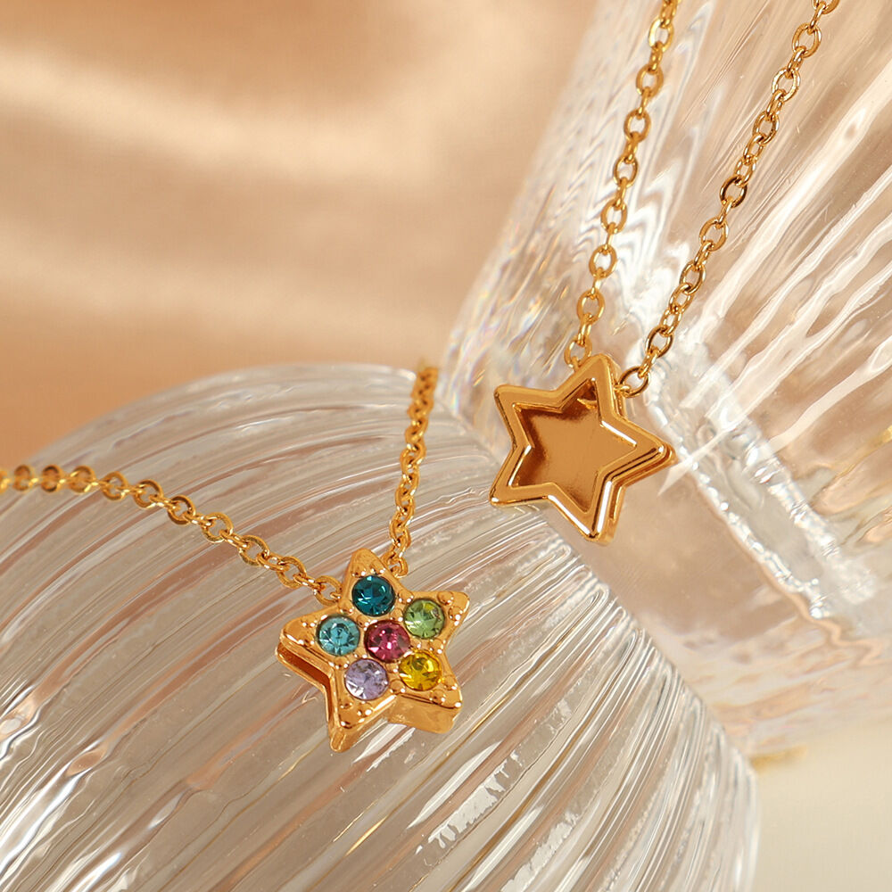 1 pezzo semplice serie cuore semplice acciaio inossidabile placcato oro 18K strass donne collane con ciondolo 2
