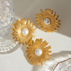 1 Paar Simple Series Retro Flower Edelstahl 18 Karat vergoldete Kunstperlen Damen Ohrstecker h5 Bild5