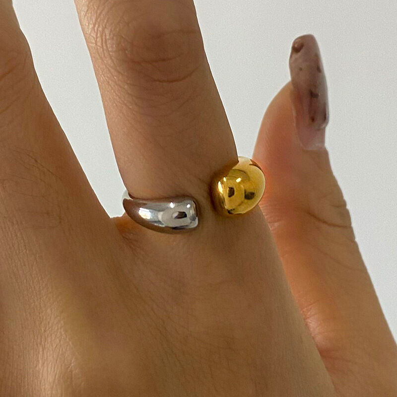 1 pezzo di anelli singoli da donna in acciaio inossidabile color oro e argento, impermeabili, serie concisa, in colori misti h5 Immagine7