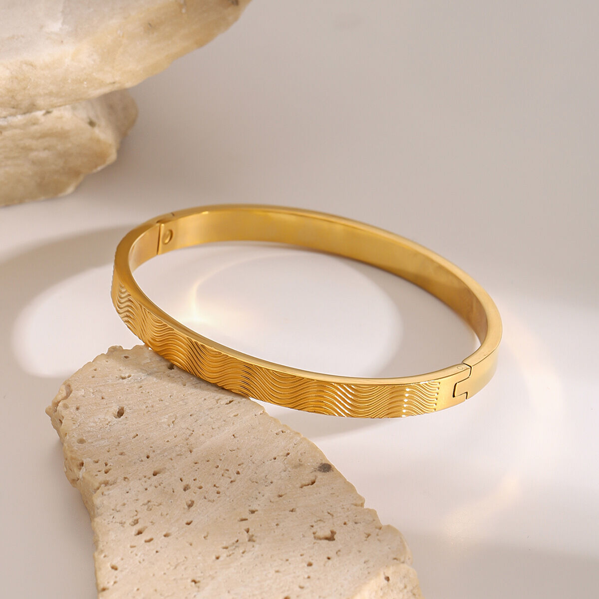 Braccialetti da donna color oro impermeabili in acciaio inossidabile con spruzzi da spiaggia, serie Vacation, 1 pezzo Immagine5