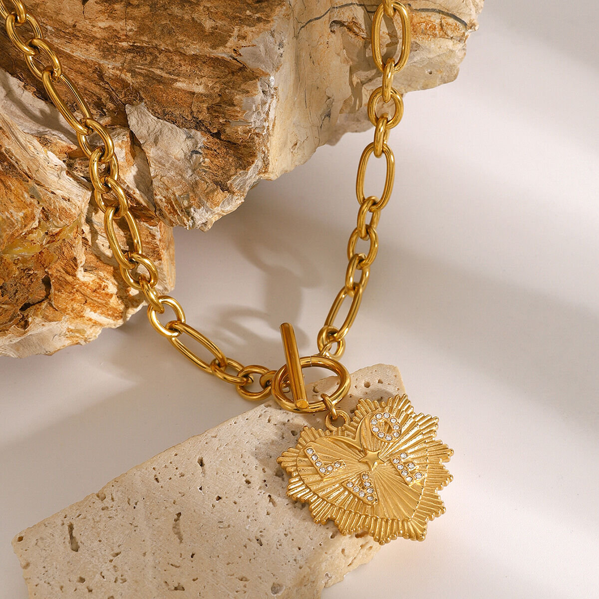 1 pezzo semplice serie retrò cuore in acciaio inossidabile placcato oro 18K strass donne ciondolo collane h5 Immagine4