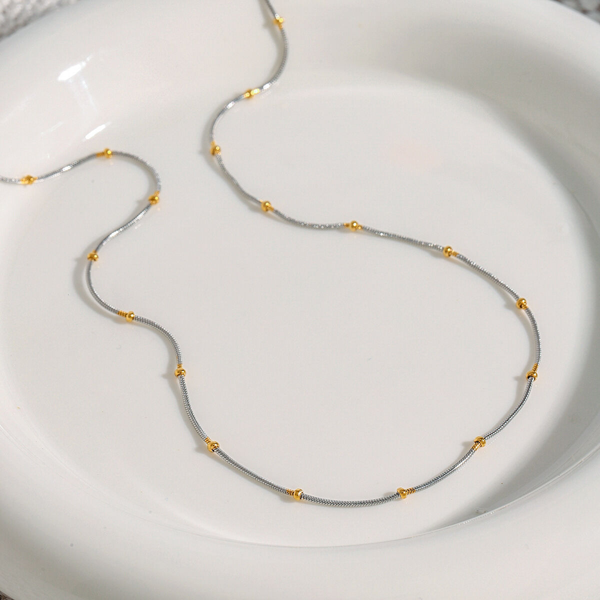 1 Piece Simple Series Daily Line Stainless Steel Waterproof Gold & Silver Color Women's Chain Necklaces Picture5
