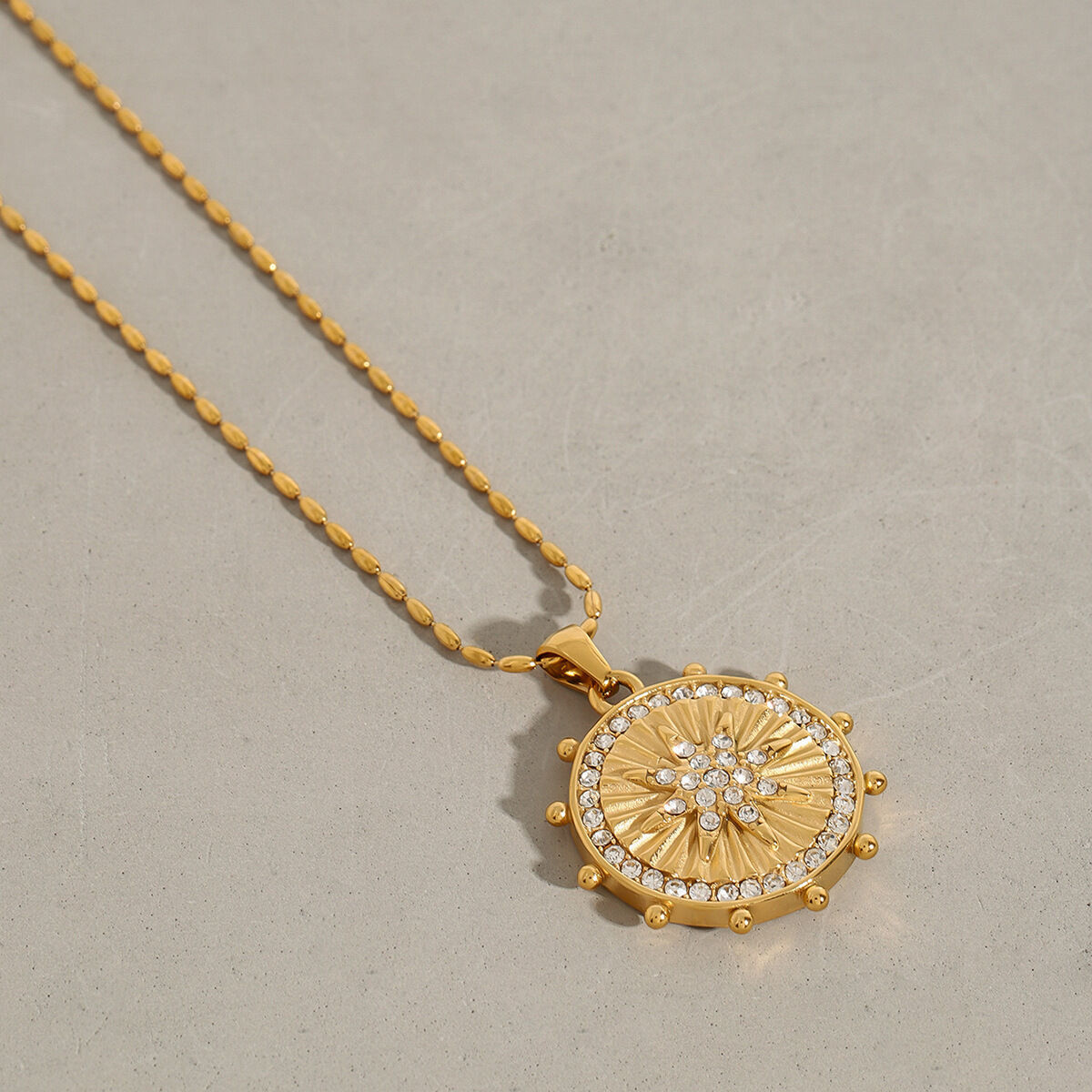 1 Piece Luxurious Series Eight-pointed Star Stainless Steel Waterproof Gold Color Women's Pendant Necklaces 2