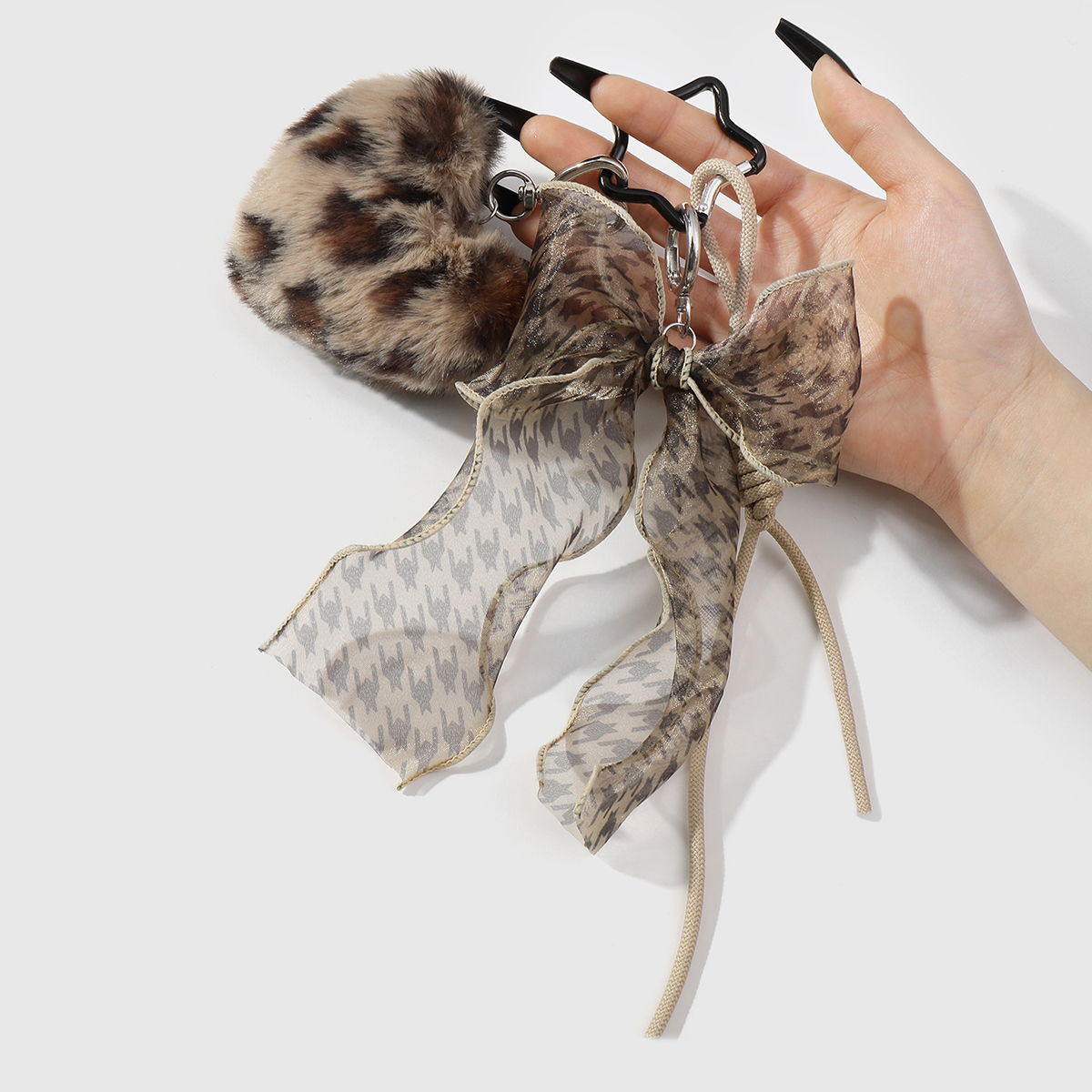 1 Piece Vintage Plaid Pattern Mesh Bow & Plush Heart Bag Charms