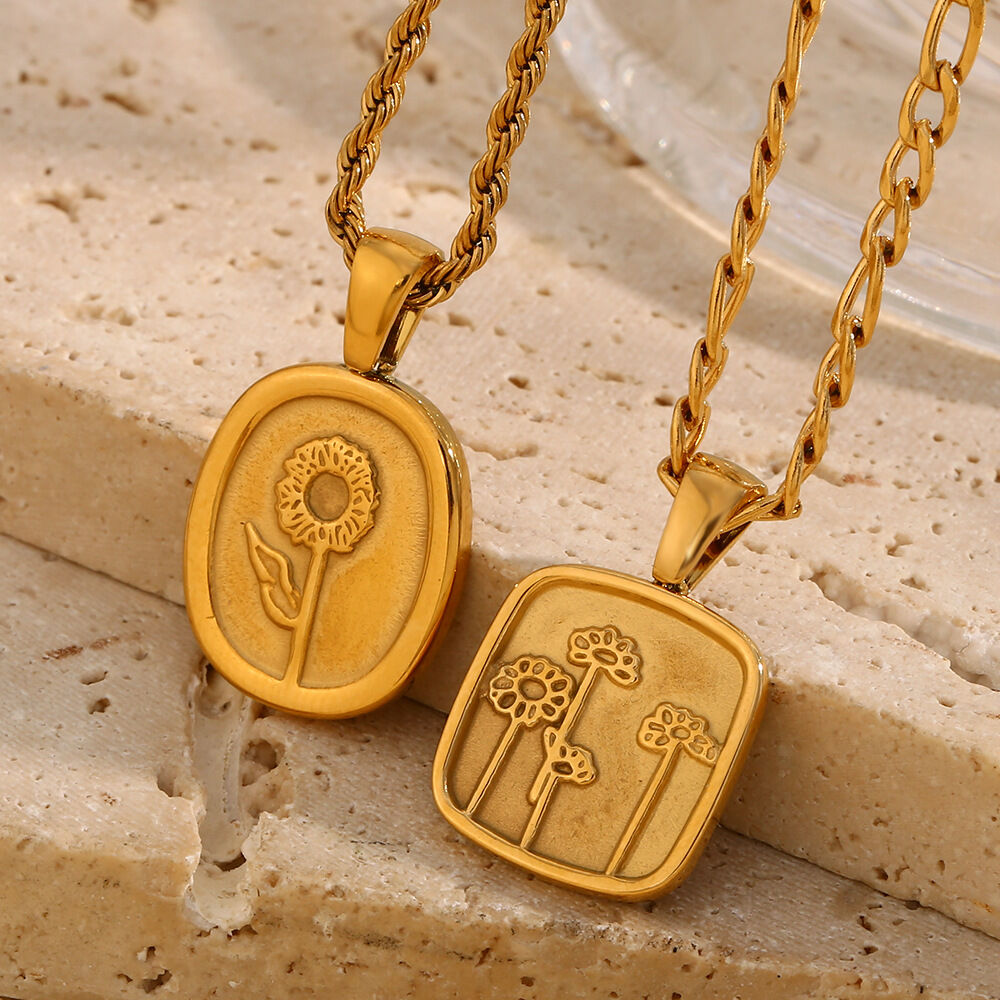 1 Piece Romantic Series Natural Flower Stainless Steel Waterproof   Gold Color  Women's Pendant Necklaces