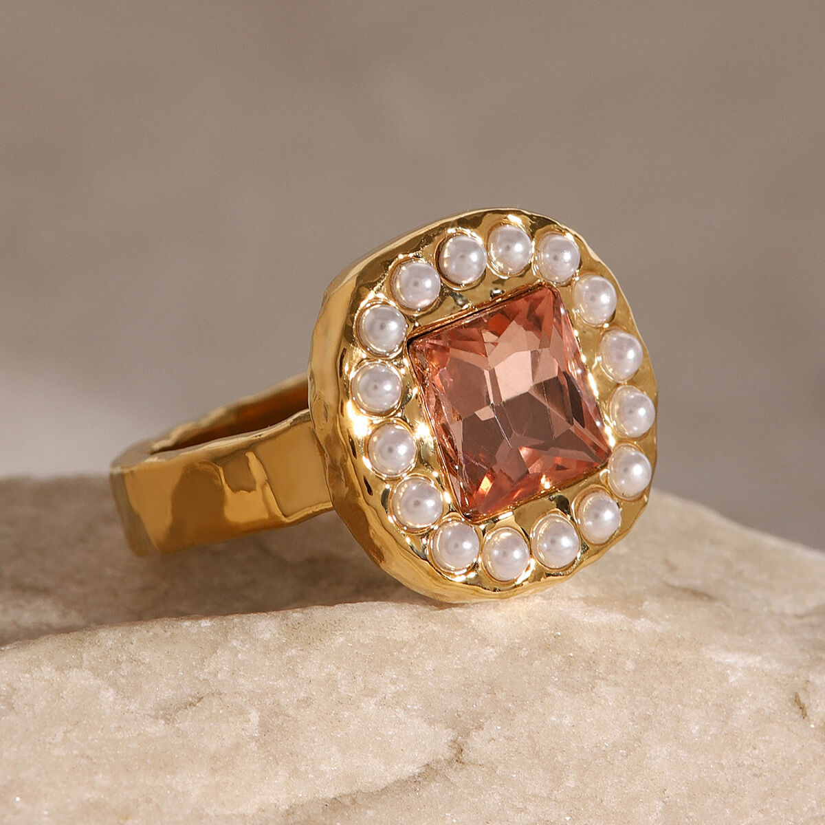 1 paar luxuriöse serie retro geometrische künstliche perlen  vergoldet strass frauen einzelner ring Bild4