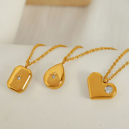 1 Stück Simple Series Retro Herz Edelstahl 18 Karat vergoldet Zirkon Damen Anhänger Halsketten 2
