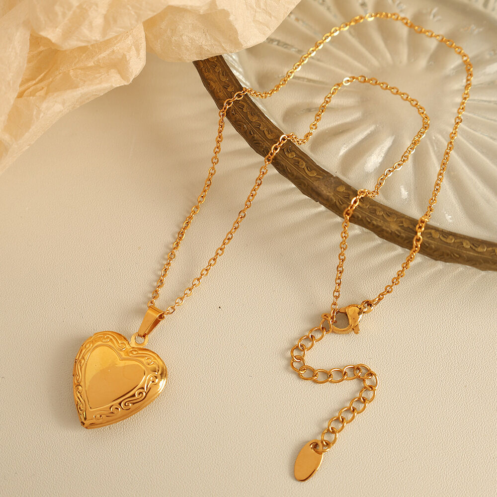 1 piece simple series simple heart stainless steel  gold plated women pendant necklaces 2