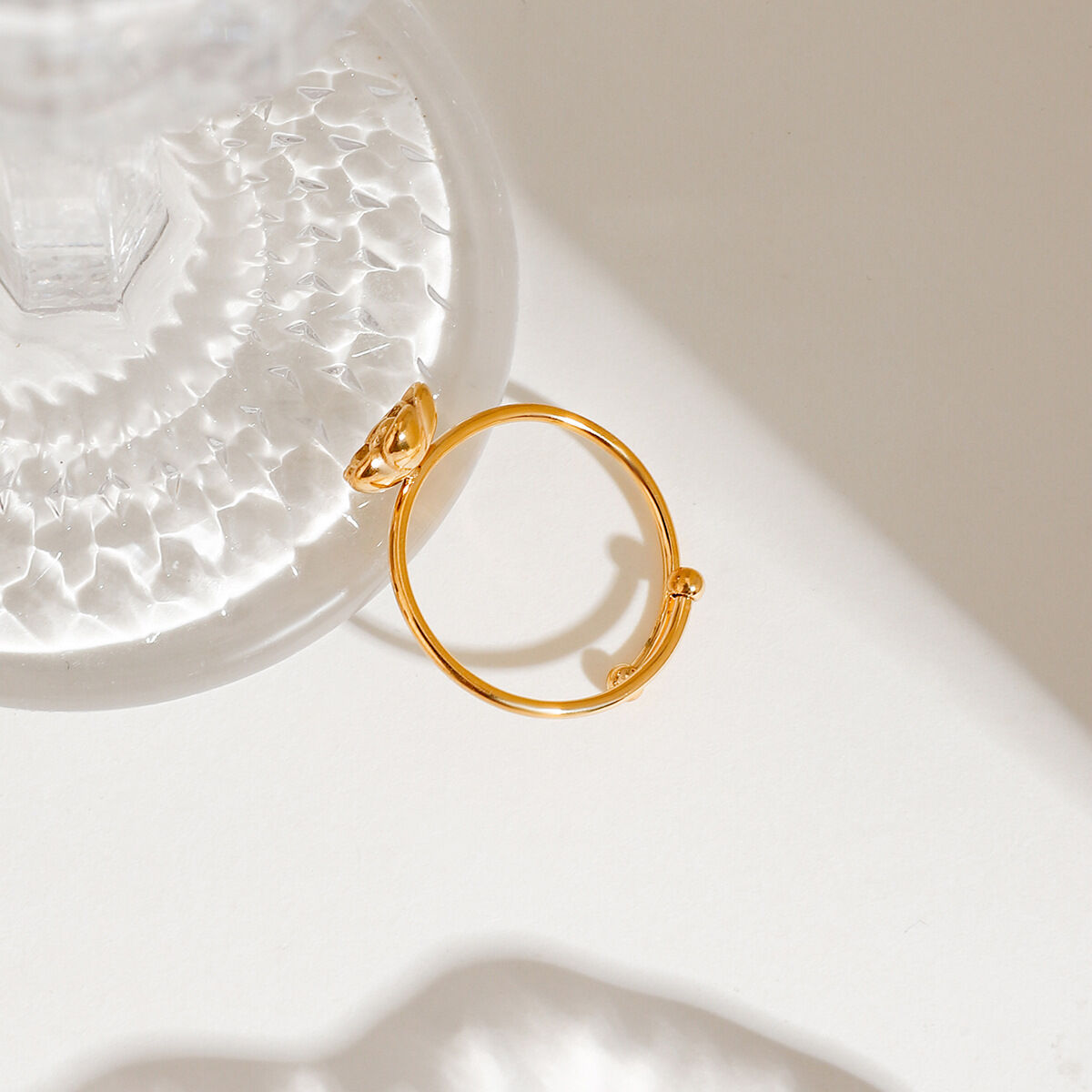 1 Stück Romantische Serie Anmutige Blume Zarter Edelstahl Wasserdicht Goldfarbener Damenring Verstellbar Bild5