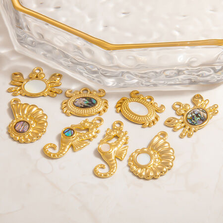 1 Piece Classic Series Delicate Marine Organism Shape Conch Stainless Steel Waterproof Gold Color Women's Pendants 2
