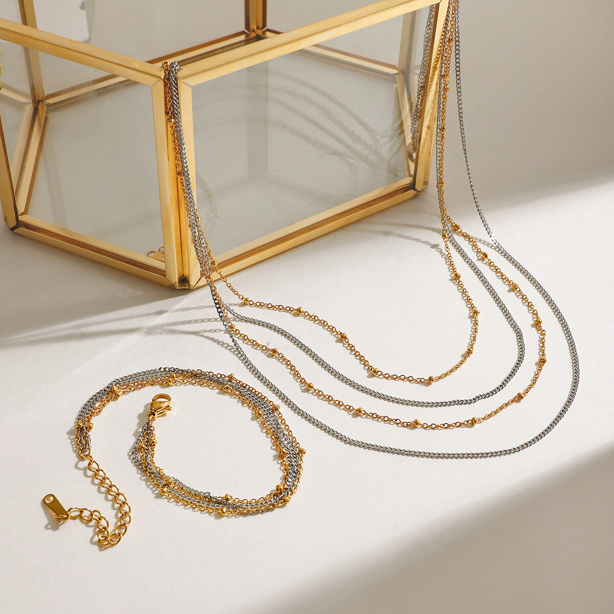 Collana a strati da donna in acciaio inossidabile anulare classico minimalista da 1 pezzo, impermeabile, color oro e argento h5 Immagine3