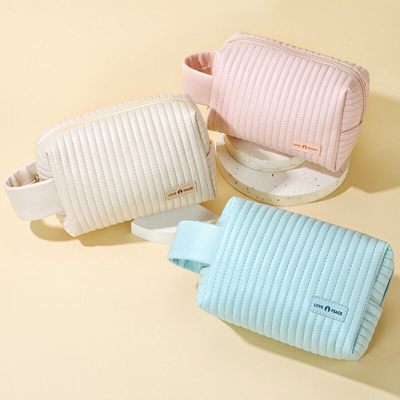 1 Piece Simple Sweet Style Octagonal Shape Solid Color PU Women's Makeup Bag