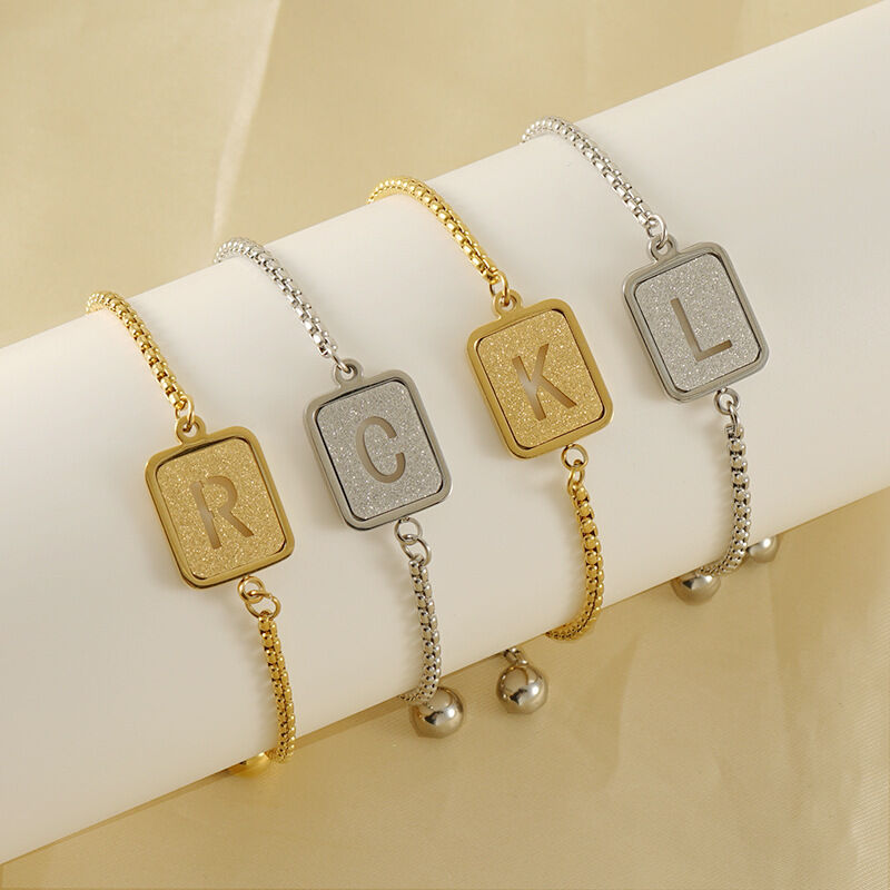 bracelet chaîne pour femme, série simple, lettre quotidienne, en acier titane plaqué or  2
