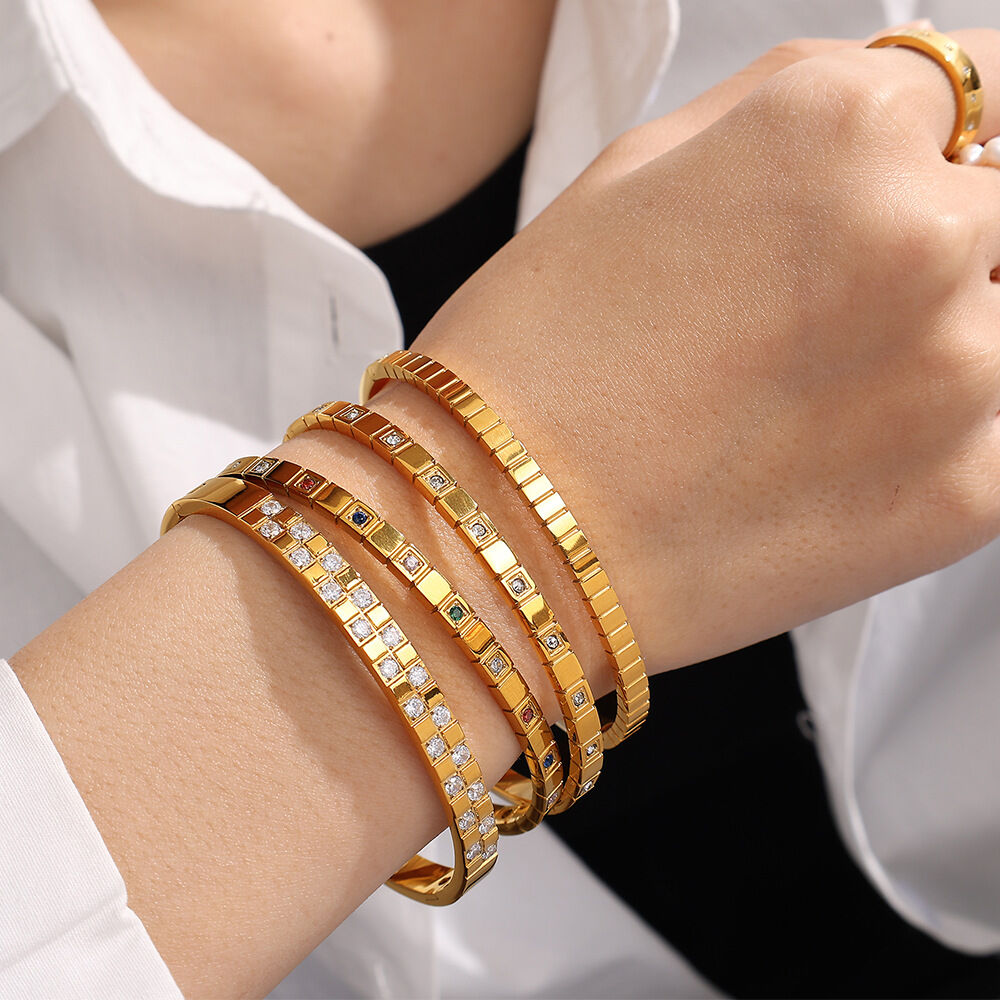 1 stuk Vogue Series Klassieke Geruite Exquisite Designable Roestvrijstalen Waterdichte Goudkleurige Damesarmband h5 Afbeelding5