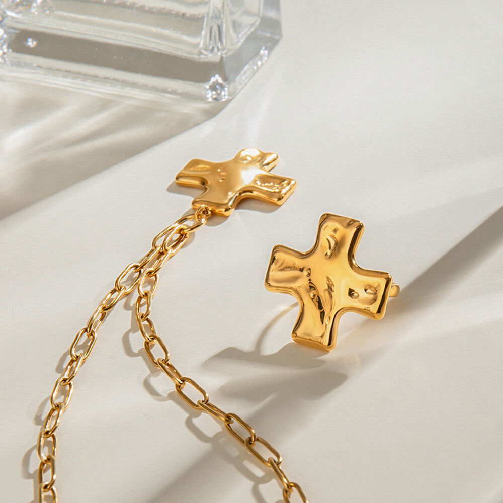 1 piece simple series retro cross stainless steel gold plated women pendant necklaces h5Picture4