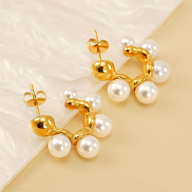 1 par de pendientes colgantes de perlas artificiales de acero inoxidable chapados en oro de 18 quilates con diseño geométrico simple para mujer Imagen5