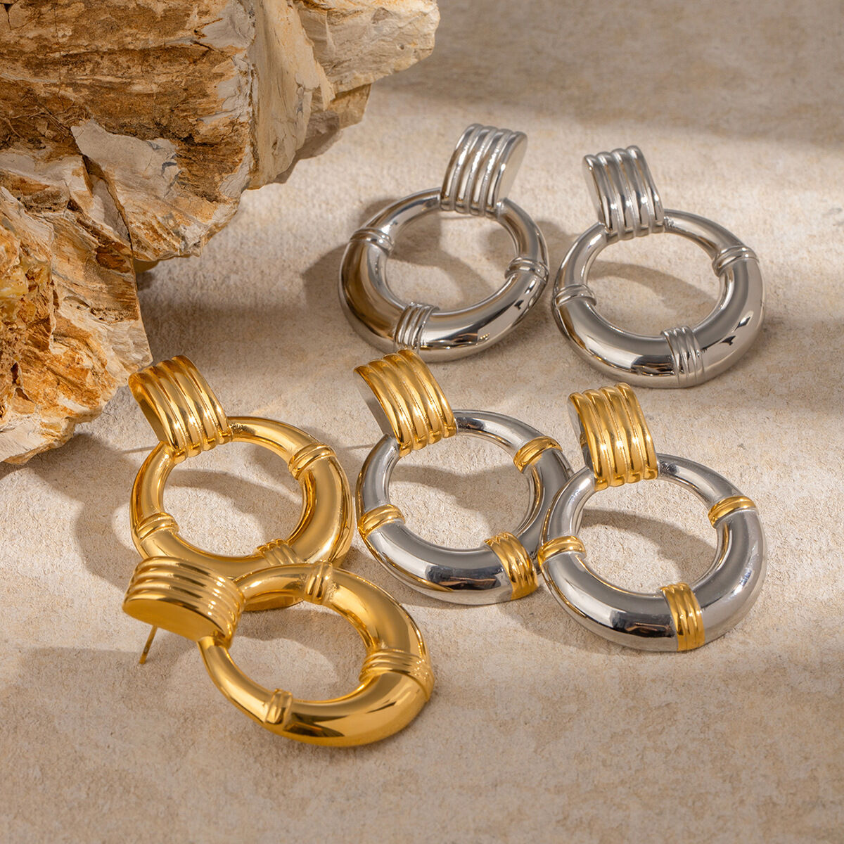 1 paar eenvoudige, retro geometrische oorbellen van roestvrij staal met goudkleurige plating voor dames Afbeelding4