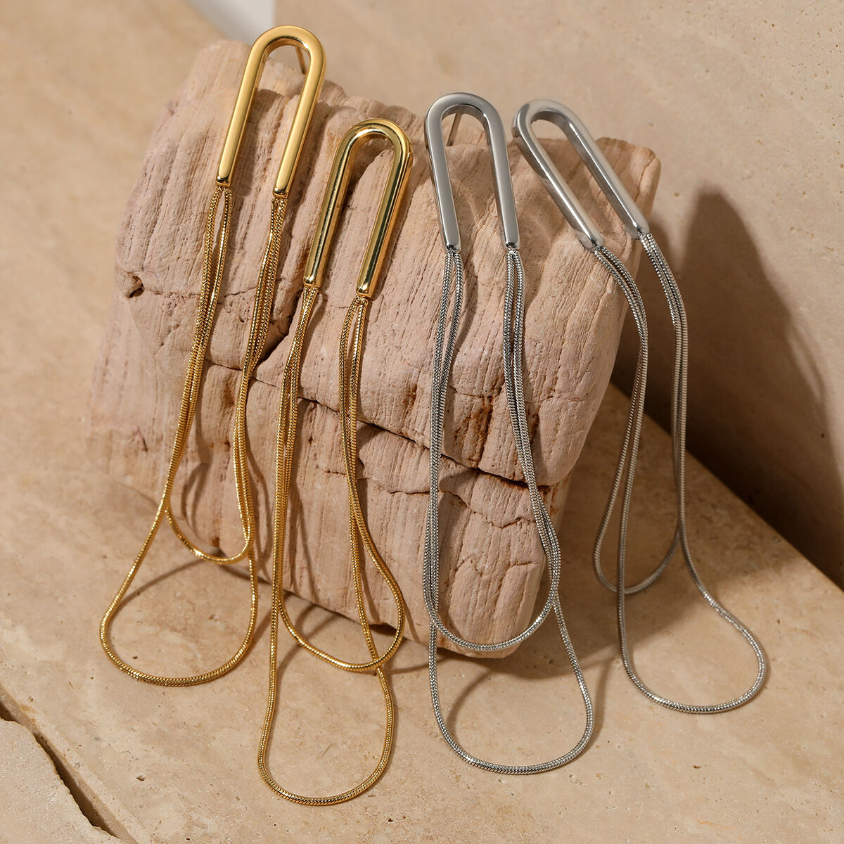 1 paio di orecchini pendenti da donna in stile semplice serie  con nappa in acciaio inossidabile placcato oro  Immagine3