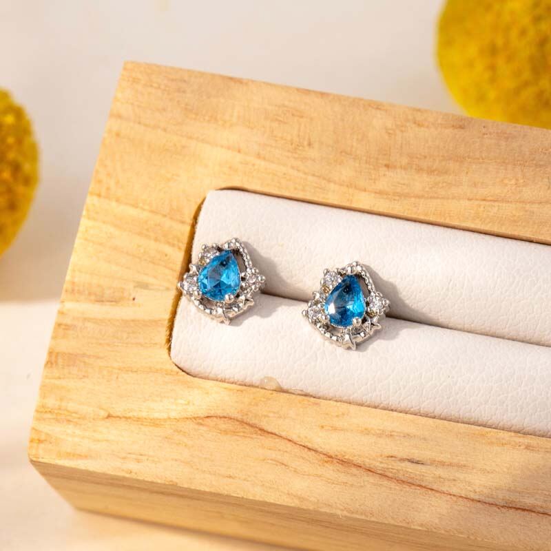 1 par de pendientes de botón de acero de titanio con forma de gota simple, sin revestimiento, con circonitas para mujer
