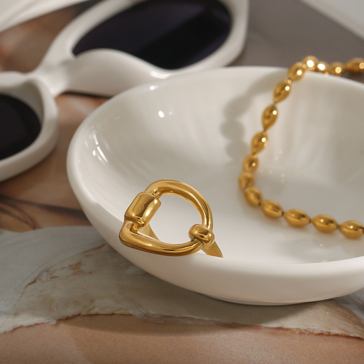 1 Stück Minimalistische Serie Schicker unregelmäßiger Ring aus Edelstahl Wasserdicht Goldfarben Verstellbare Damenringe h5 Bild5