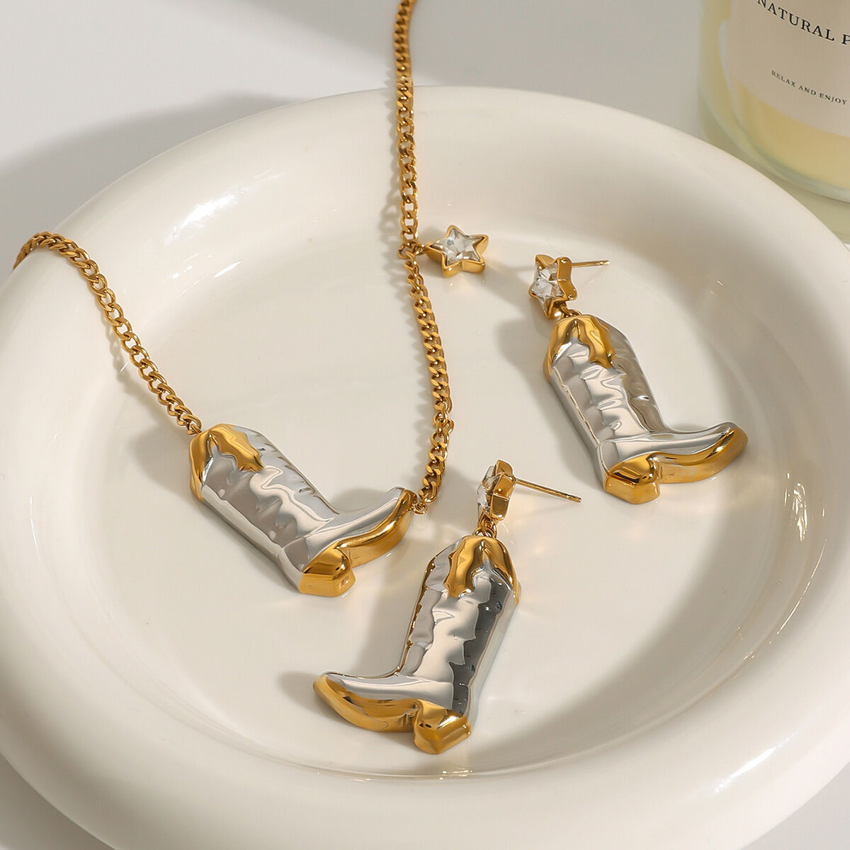 1 Piece Stylish Series Cowboy Boots Star Stainless Steel Waterproof Gold Color Women's Pendant Necklaces Picture4
