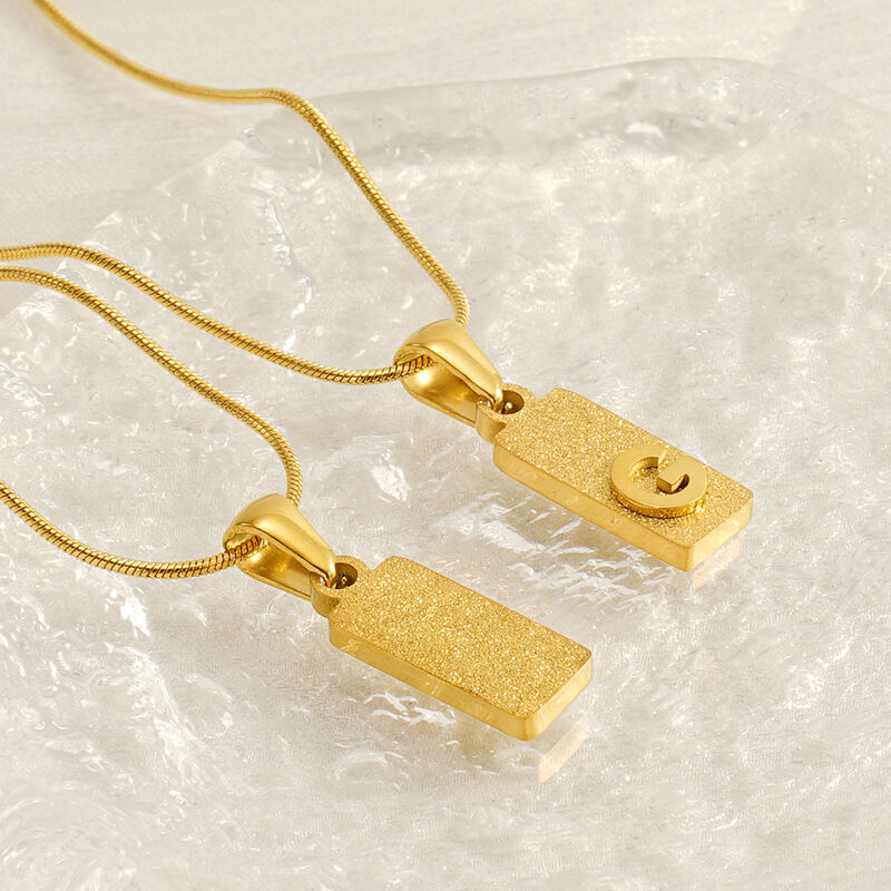 1 stuk eenvoudige serie hip-pop/rock letter roestvrij staal verguld unisex hanger kettingen Afbeelding5